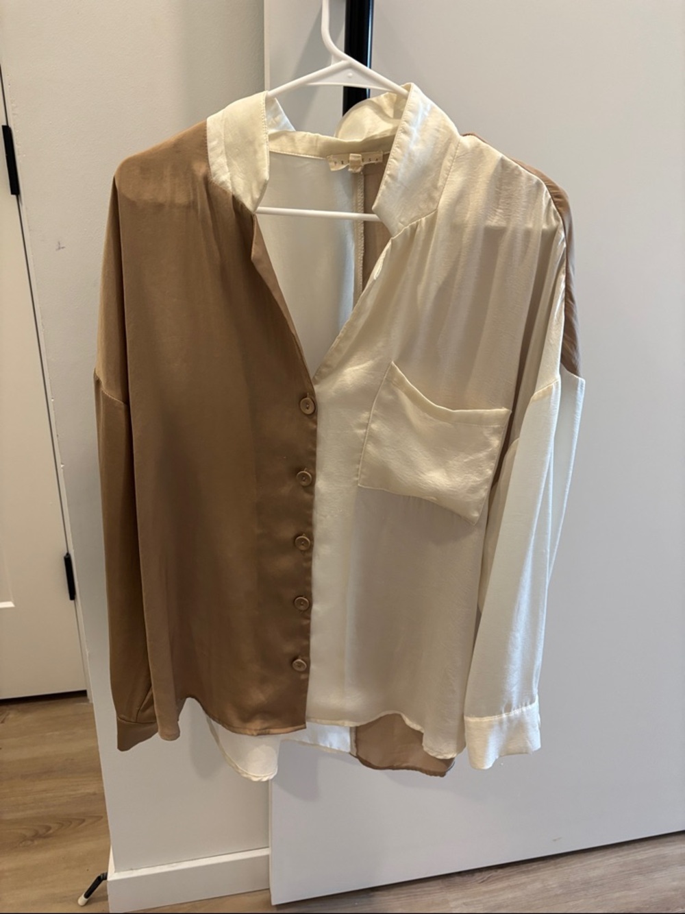 Promesa Two-Tone Tan and Cream Button-Down Blouse